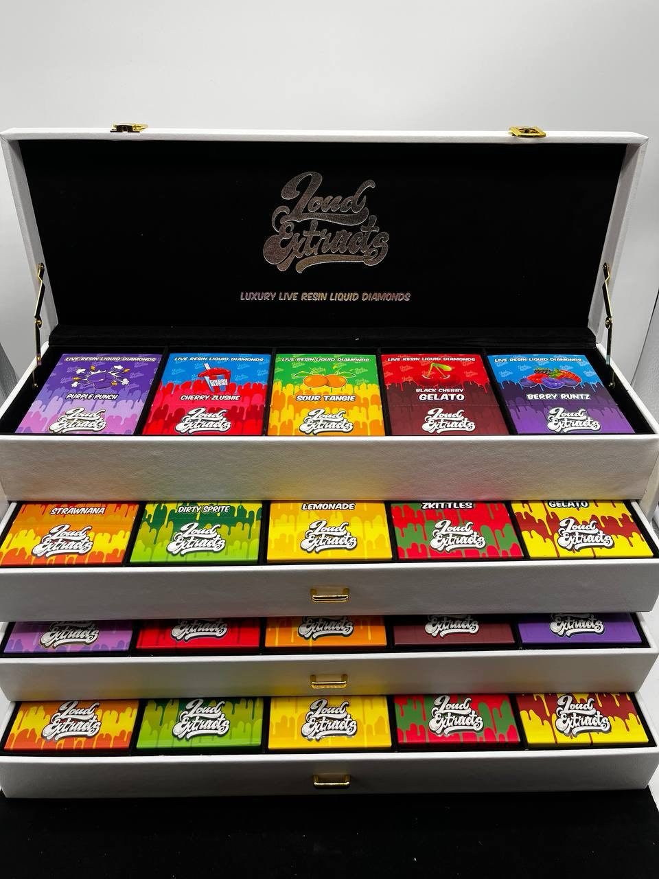 Loud Extracts 2G Disposable White Box - Image 3