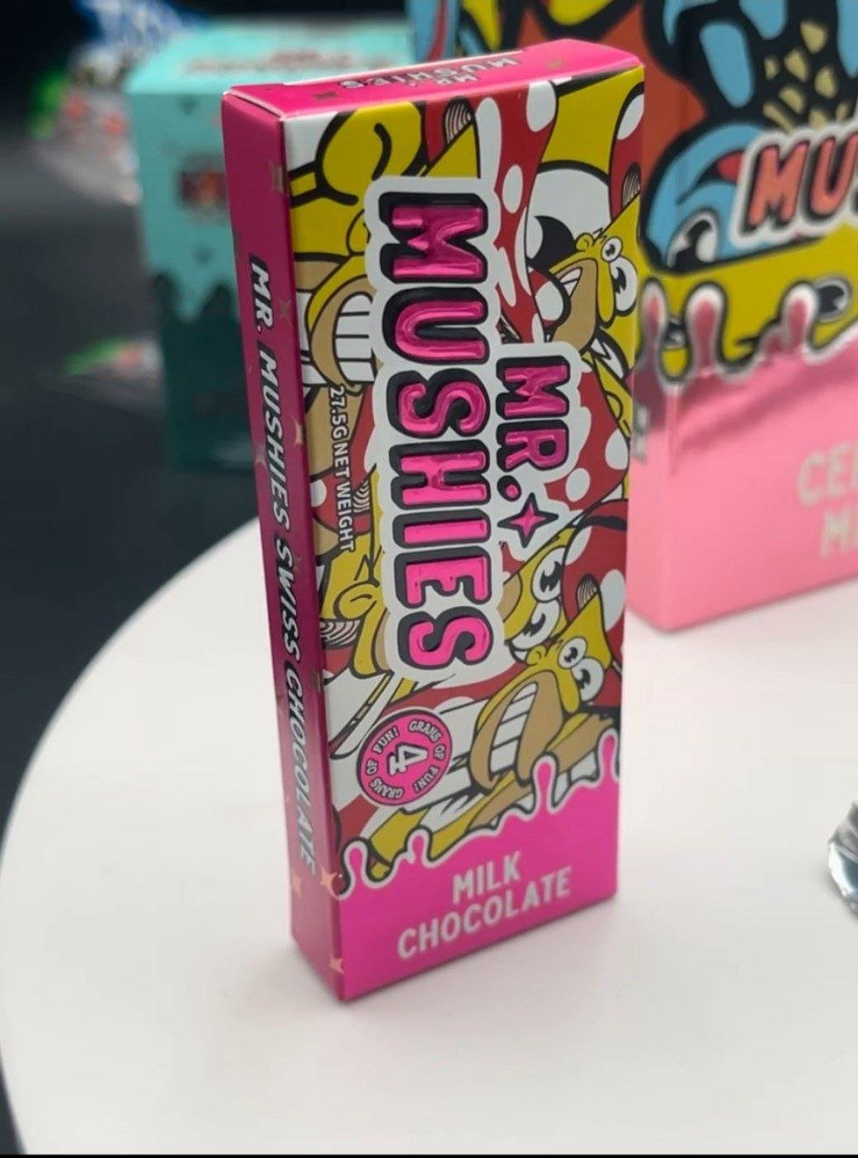 Mr Mushies Swiss Chocolate 4G Bars - Image 2